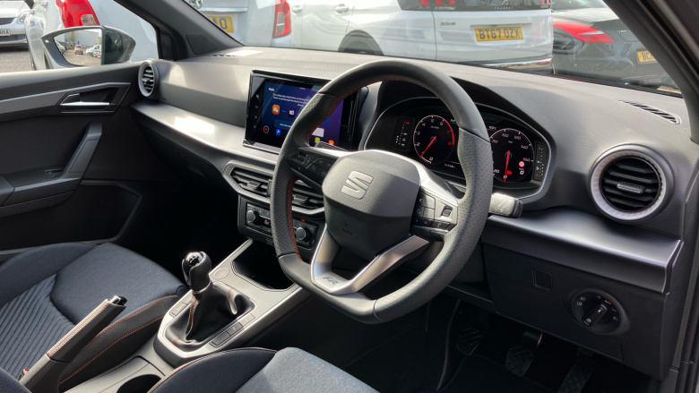 SEAT Arona 1.0 TSI 115 FR Black Edition 5dr Petrol Hatchback